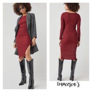 New Francesca's Patrice Bubble Knit
Burgundy Midi Dress